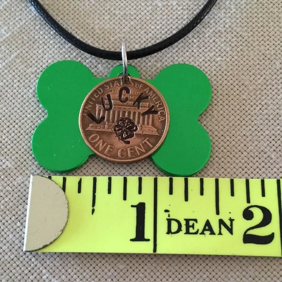 ARTISAN LUCKY Dog Bone Necklace Green Hand Crafted Stamped Shamrock Penny - Picture 6 of 8